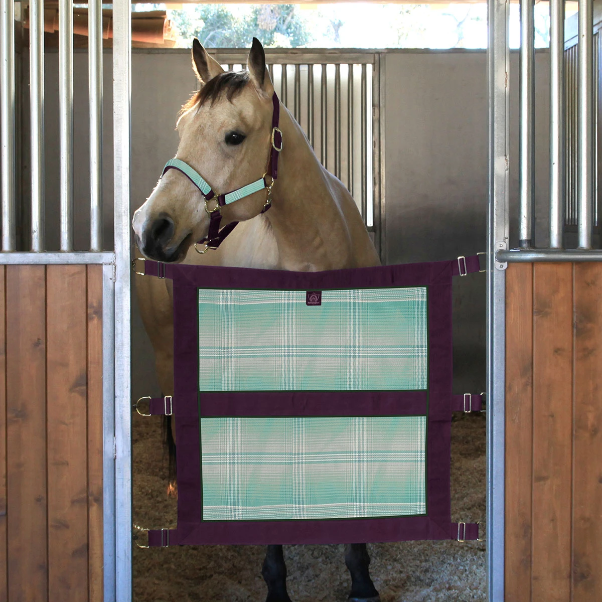 Kensington Stall Door Guard - Image 4