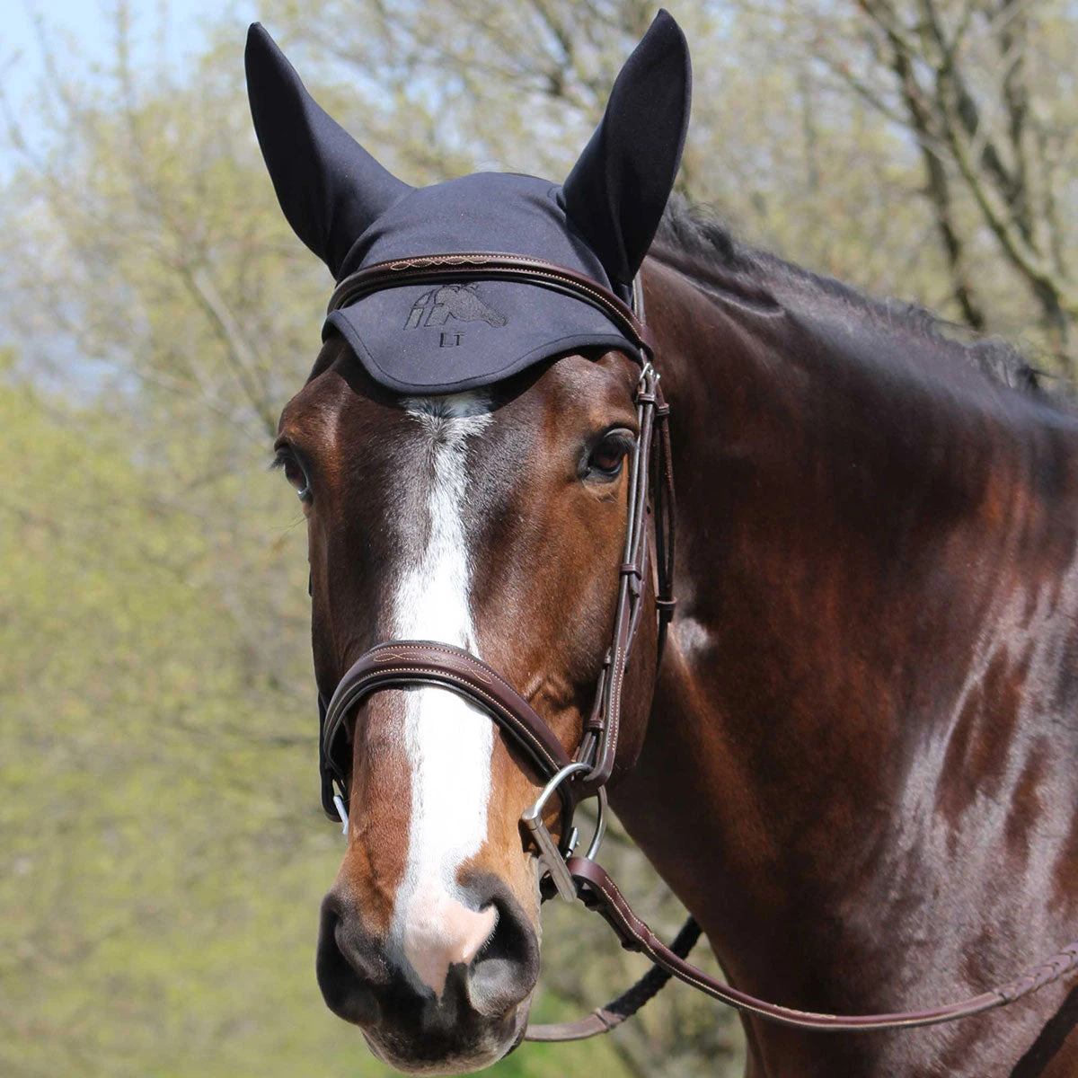 Fenwick Liquid Titanium Therapeutic Ear Cover